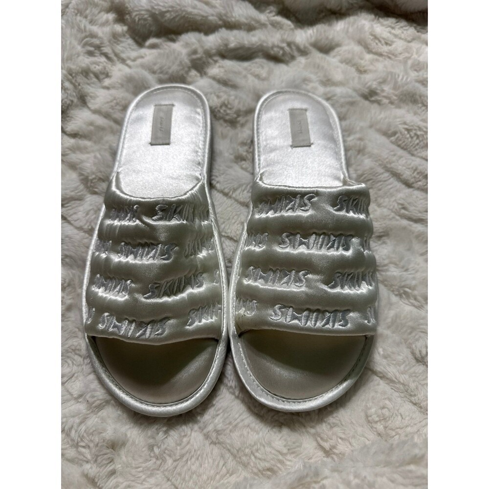 Satin Slippers 40